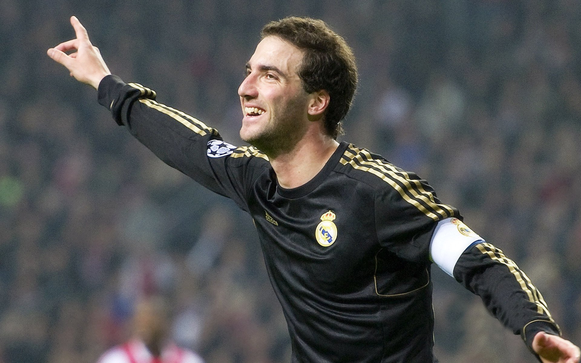 世界青少年折返跑锦标赛在北京热血沸腾,青春跑起来,中小学生折返跑音乐视频